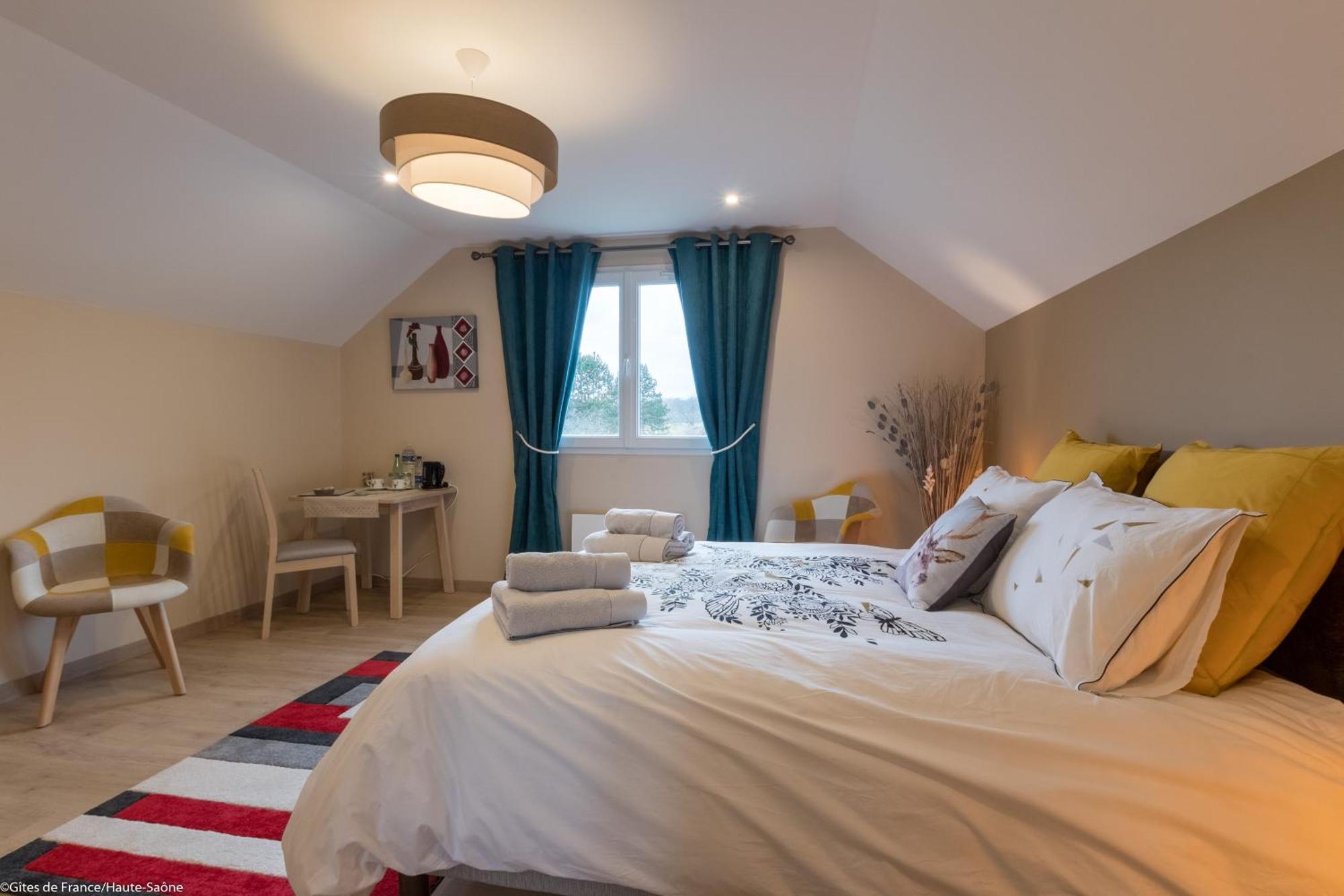 Au Domaine Du Cerf Bed & Breakfast Vyans-le-Val Room photo